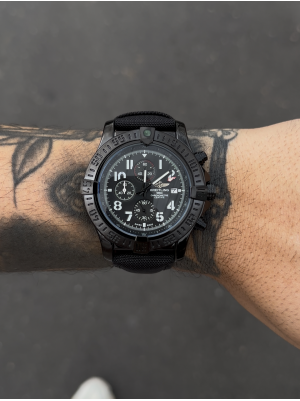 BREITLING AVENGER PRETO 